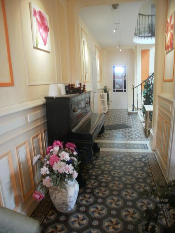 Le Jardin Des Lys Bed and Breakfast Gemmelaincourt Esterno foto