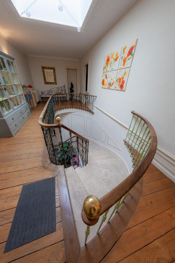 Le Jardin Des Lys Bed and Breakfast Gemmelaincourt Esterno foto